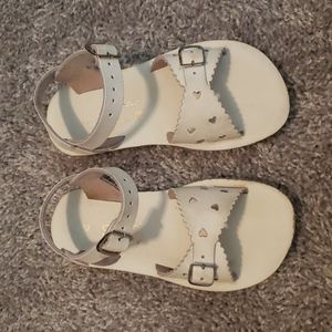 Sun-San Sweetheart Sandals. Toddler Girls Size 10.
